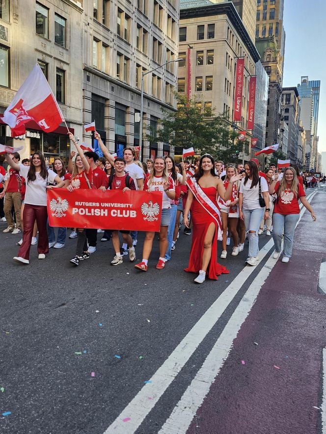 Młode pokolenie na 88. Paradzie Pułaskiego