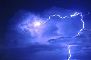 IMGW ostrzega przed burzami na Dolnym Śląsku