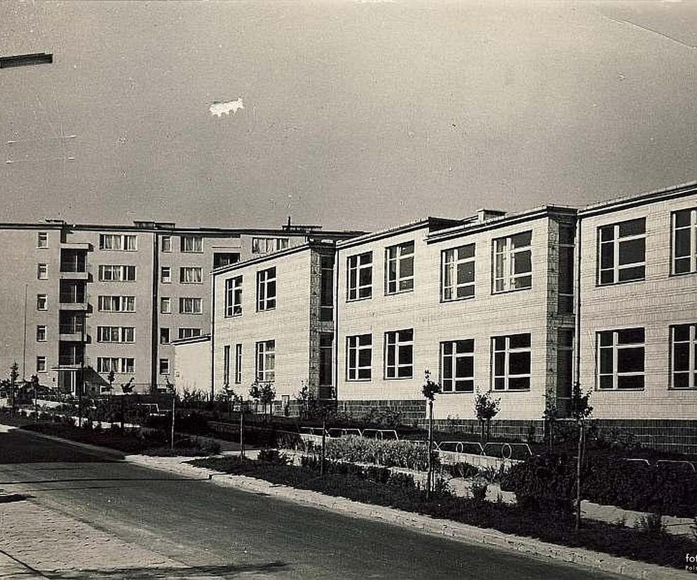 Tak wyglądały lubelskie szkoły w czasach PRL-u! Rozpoznajesz te miejsca? 
