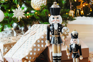 Eleganckie dekoracje świąteczne w mieszkaniu Sandry