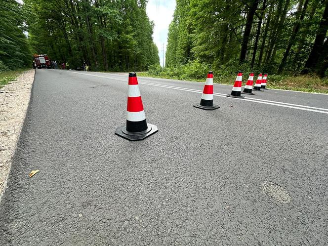 Dachował ,jego auto stanęło w ogniu. Nikt nie zdołał mu już pomóc