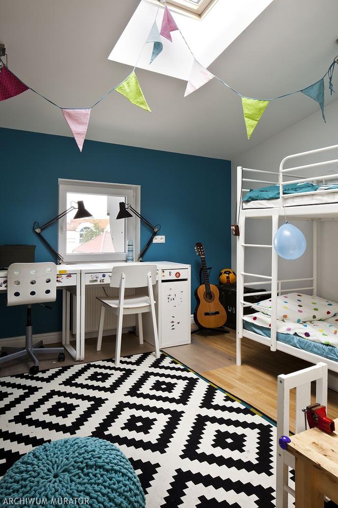 Pokój dla dziecka w kolorze niebieskim