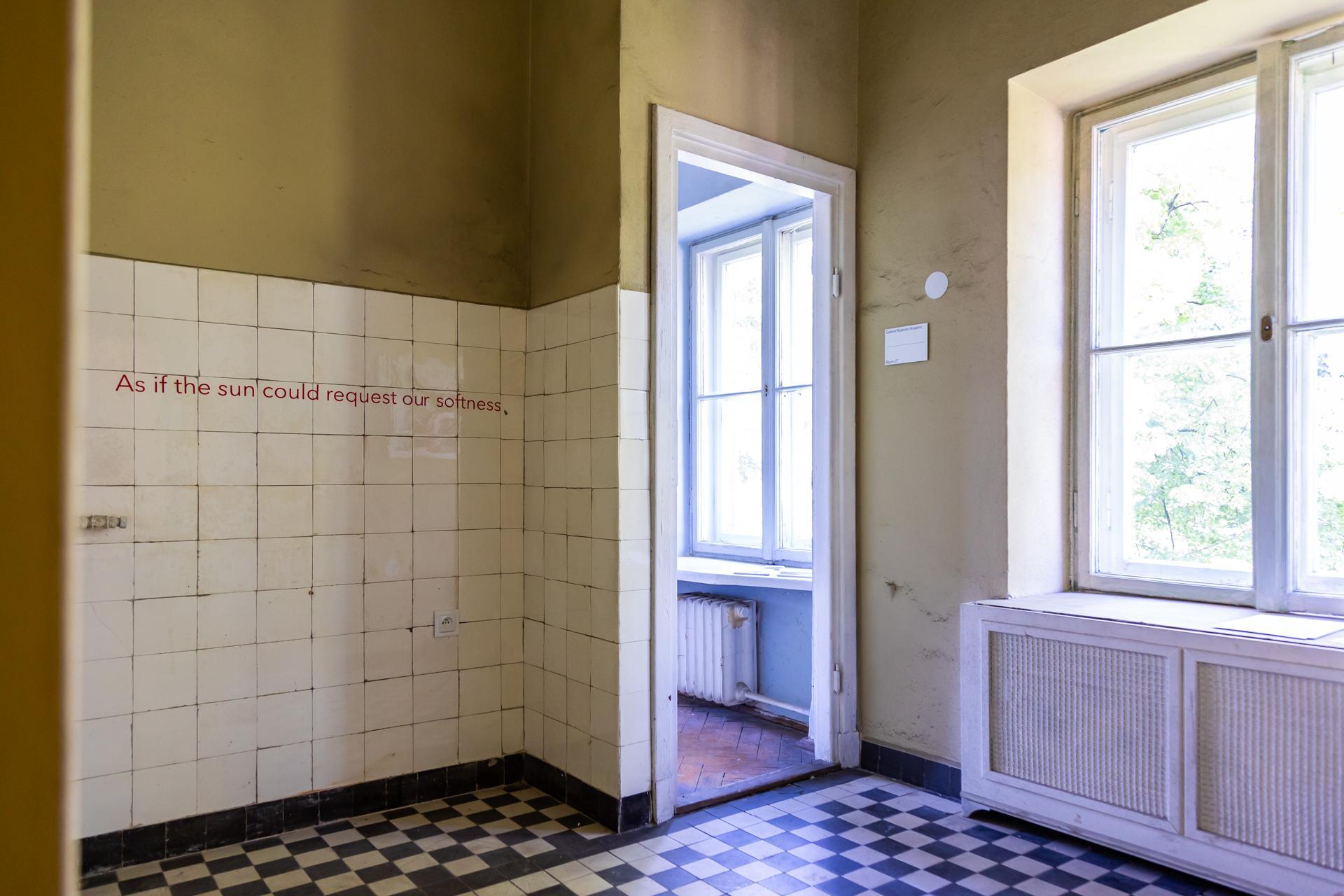 NADA Villa czyli Willa Gawrońskich w Warszawie - zdjęcia wnętrz zabytkowego pałacu i byłej ambasady