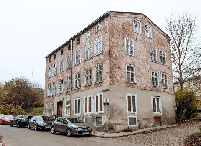 Rogaczewskiego 45 - Biskupia Górka
