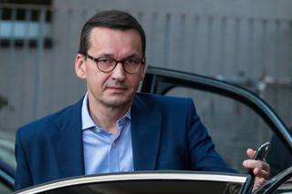 Morawiecki odpowiedział memem na słowa niemieckiego polityka. Mocno! Jest tam też i Tusk