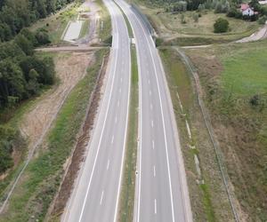 S16 Borki Wielkie Mrągowo jest przedłużeniem dwujezdniowej trasy pomiędzy Biskupcem a Borkami