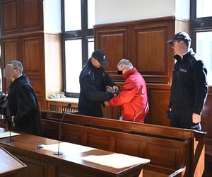 Proces w sprawie zabójstwa niemieckich emerytów. Sędzia do oskarżonego, który się nie przyznaje, ale ma dużo do powiedzenia: Brzmi to tak, jakby pan tam był