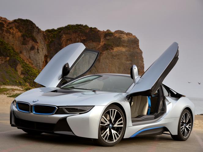 BMW i8