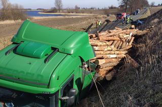 Poważny wypadek w Bilznie koło Wąbrzeźna. Przerażające skutki