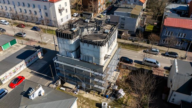 Nadbudowa kamienicy na Gocławku w Warszawie