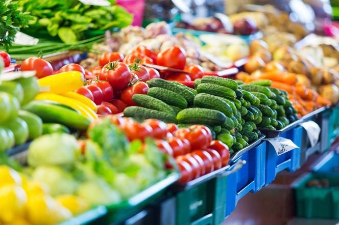 Brudna 12 - warzywa i owoce, które zawierają najwięcej pestycydów