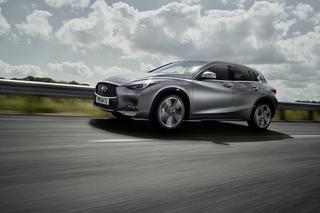 Infiniti Q30