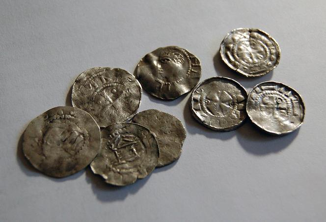 skarb wczesnośredniowiecznych monet