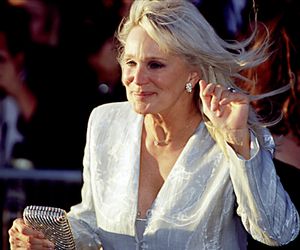 Linda Evans