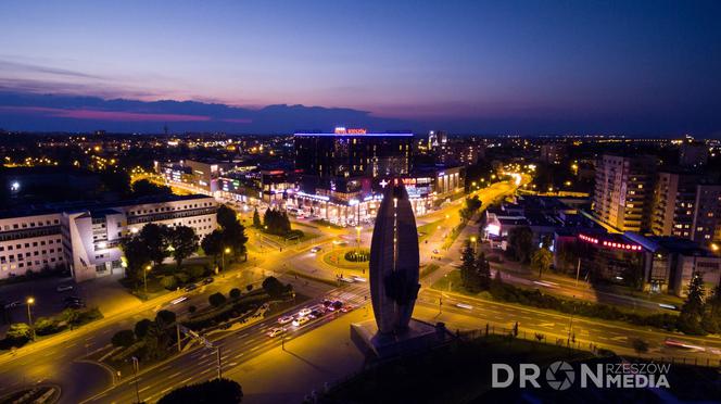 Rzeszów nocą z drona