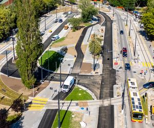 Tramwaj na Stegny w Warszawie w przeddzień otwarcia