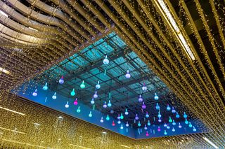 Oświetlenie w obiektach komercyjnych