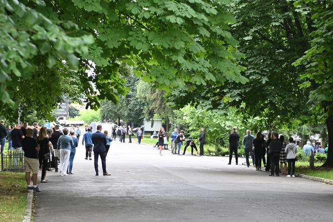 Pogrzeb Patryka P., kierowcy renault, który zginął w Krakowie. Wylano morze łez. Miał tylko 24 lata