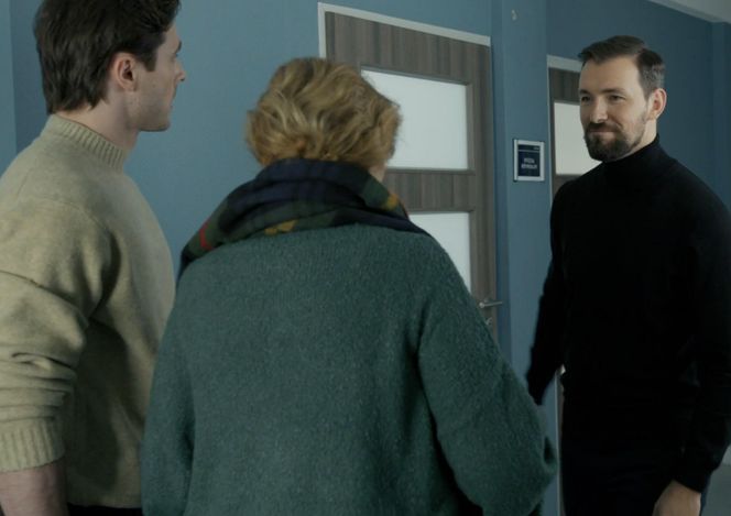 Barwy szczęścia, odcinek 3202: Kodur (Oskar Stoczyński), Józefina (Elżbieta Jarosik), Cezary (Marcel Opaliński)