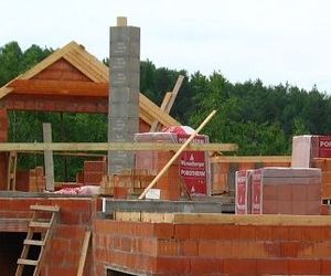 Komin ceramiczny systemowy. Jak zbudować ceramiczny komin systemowy?