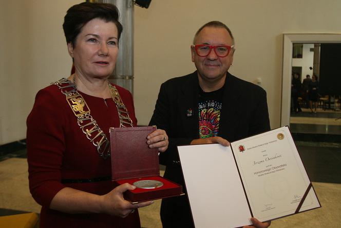 Jerzy Owsiak odbiera tytuł Honorowego Obywatela Warszawy 