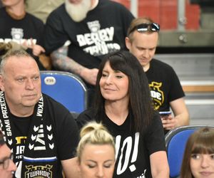 Arriva Polski Cukier Toruń - Anwil Włocławek, zdjęcia kibiców i zawodników z 4. meczu fazy play-off Orlen Basket Ligi