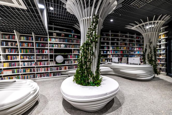 Metroteka – biblioteka na stacji metra M2 Kondratowicza w Warszawie