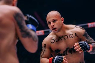 Mateusz Murański w klatce Fame MMA