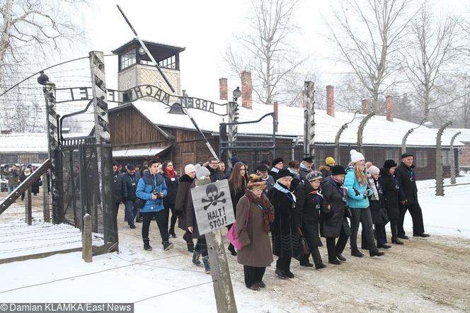 74. rocznica wyzwolenia niemieckiego nazistowskiego obozu koncentracyjnego i zaglady Auschwitz
