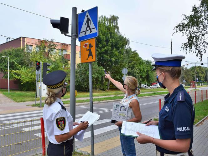 Powrót do szkoły 1 września. Straż Miejska w Białymstoku prowadzi kontrole. Co sprawdzają?