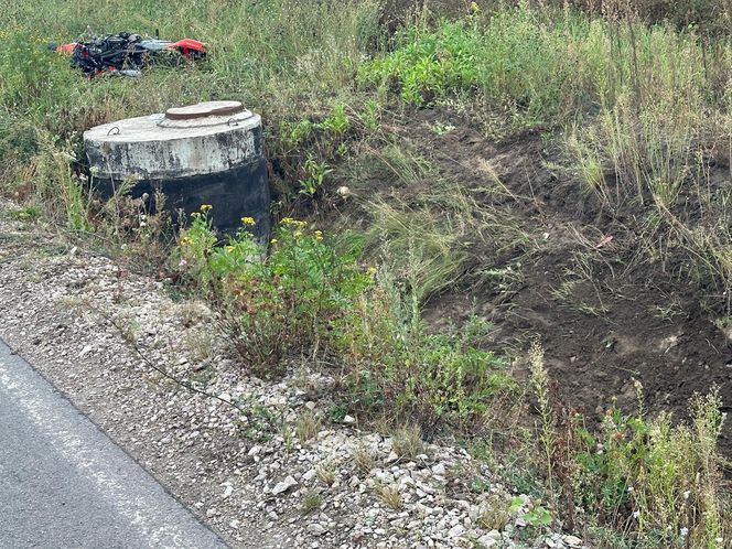 Śmiertelny wypadek w Warszawie. Nie żyje motocyklista. Licznik zatrzymał się na 260 km/h