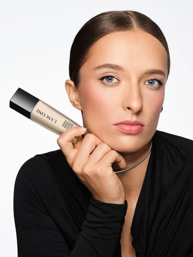 Iga Świątek w kampanii Lancome