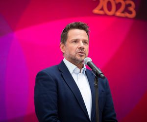 Rafał Trzaskowski zaskoczył! Najpierw kontrowersyjne życzenia, a teraz to