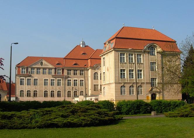 Do tego liceum chodził Jan Kulczyk. Tego mogliście nie wiedzieć
