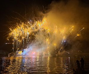 Małopolskie Królewskie Widowisko na Wiśle w ramach 24. Parady Smoków
