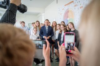 Rewolucja w warszawskich szkołach. Rafał Trzaskowski: Nowe strefy powstaną w każdej placówce