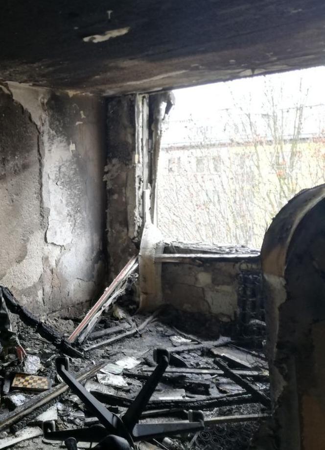 Ruda Śląska: W pożarze stracili mieszkanie. Teraz proszą o pomoc. [ZDJĘCIA]
