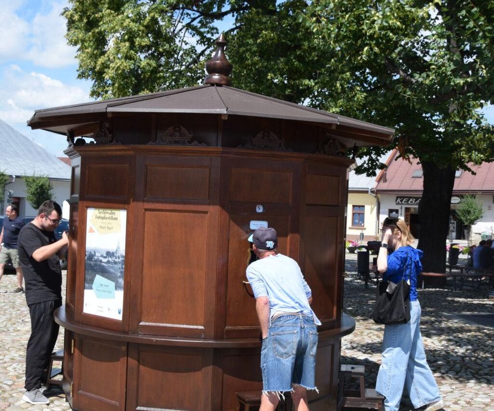 Fotoplastikon na Rynku w Starym Sączu 