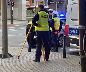 Warszawa. Wypadek na rondzie Tybetu. Tomasz U. przebywał na wolności mimo doprowadzenia do katastrofy autobusu [ZDJĘCIA].