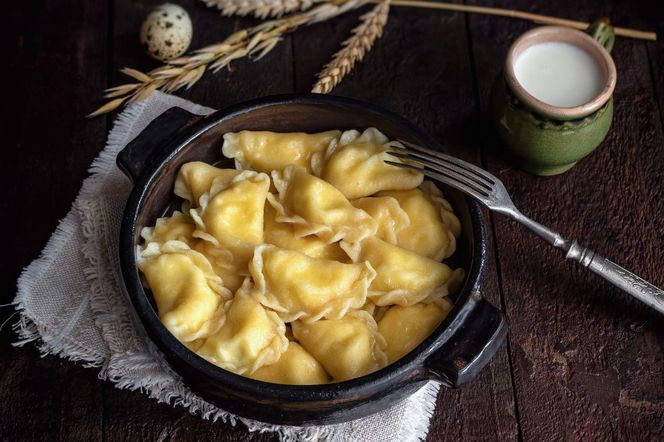 pierogi z jabłkami