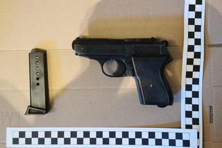 Kraków. Na stacji benzynowej zaczął okładać mężczyznę pięściami. Do akcji wkroczyli kontrterroryści 