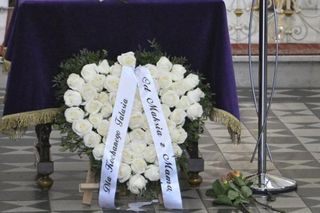 Syn DJ'a Hazela pożegnał tatę pięknymi słowami. Taki napis pojawił się na wieńcu