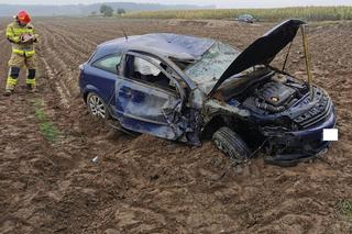 Traktor wjechał w osobówkę. Rodzeństwo z gminy Włoszakowice trafiło do szpitala