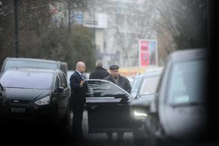 Wojsko chroni prezesa