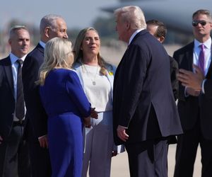 Trump w Tel Awiwie. Hamas wypuszcza kolejnych zakładników