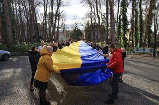 Wojna na Ukrainie. W Świnoujściu okazali wsparcie gigantyczną flagą!