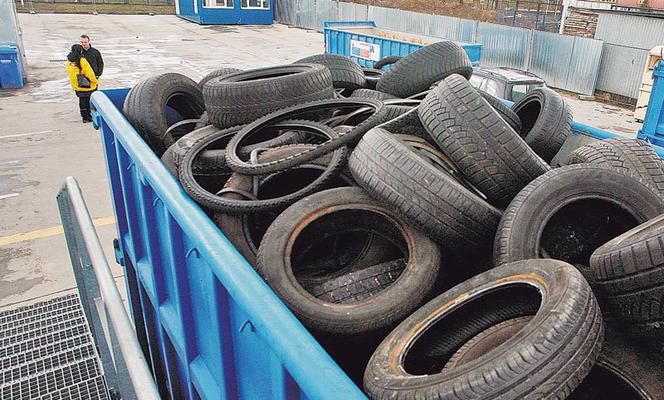 Dezodorant wyrzucisz tylko w Rembertowie