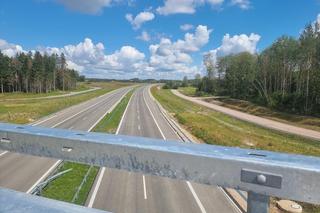 Kierowcy mogą już korzystać z nowej drogi na Mazurach. Mieszkańcy też mają powody do radości [ZDJĘCIA]