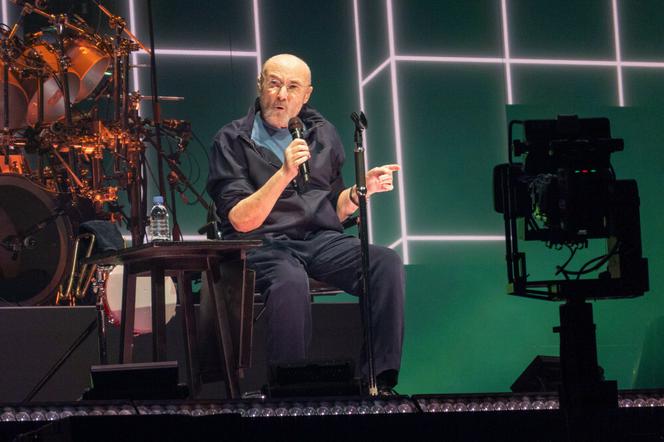 Phil Collins przez rok się nie mył?