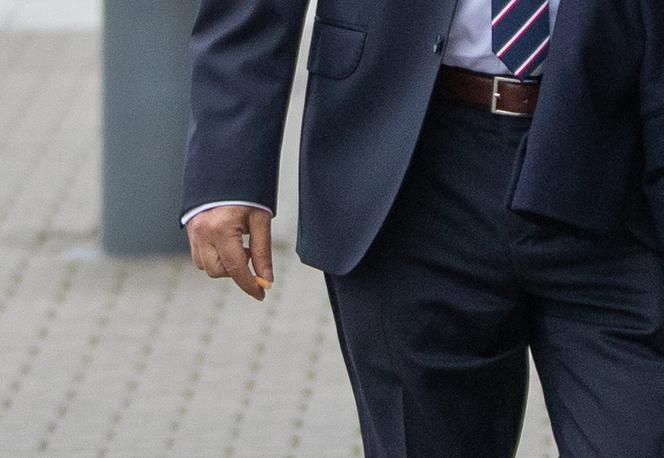 Fernando Santos przyłapany z papierosem w ręku w Warszawie